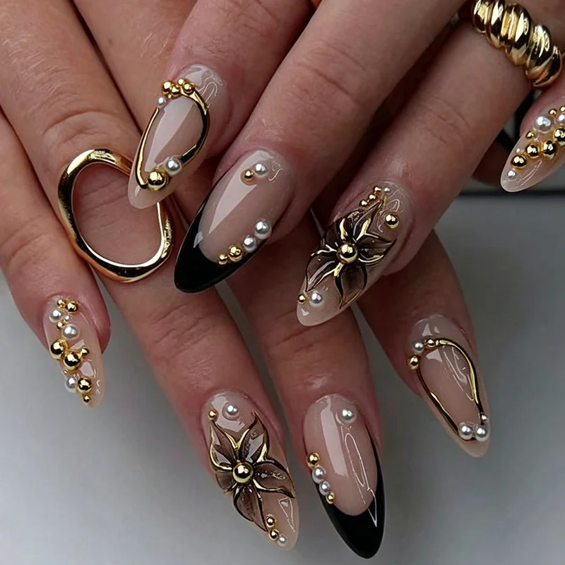 Glamourös 3D Blumen Nageldesign Brehn