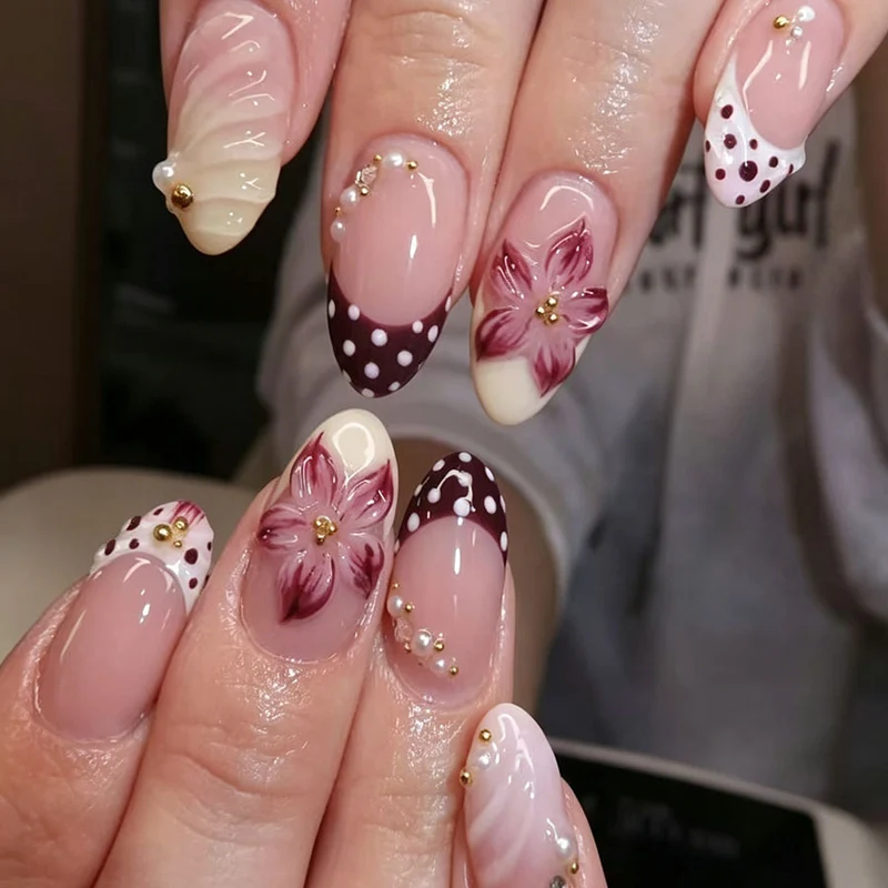 Florales Nagelkunst Design-Kit Brehn