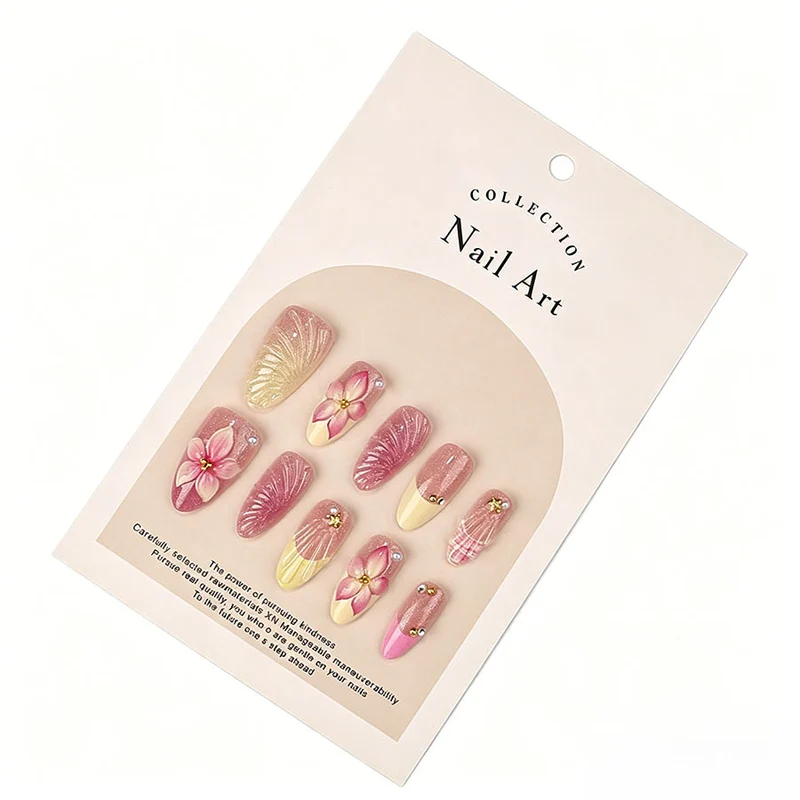 Floral Accent Press-On Nail Set Brehn