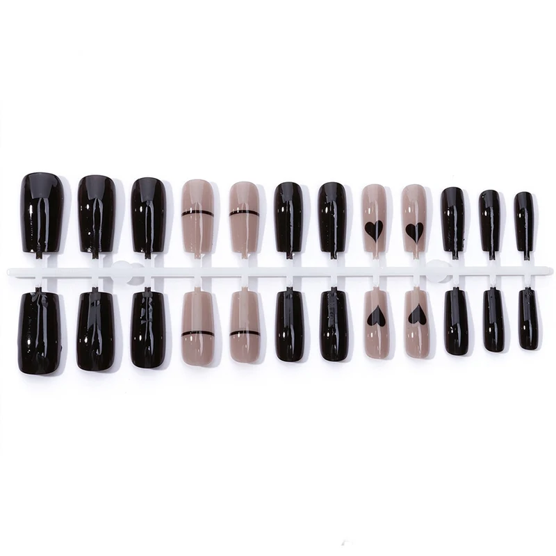 Elegantes Glänzendes Press-On Nagelset Brehn