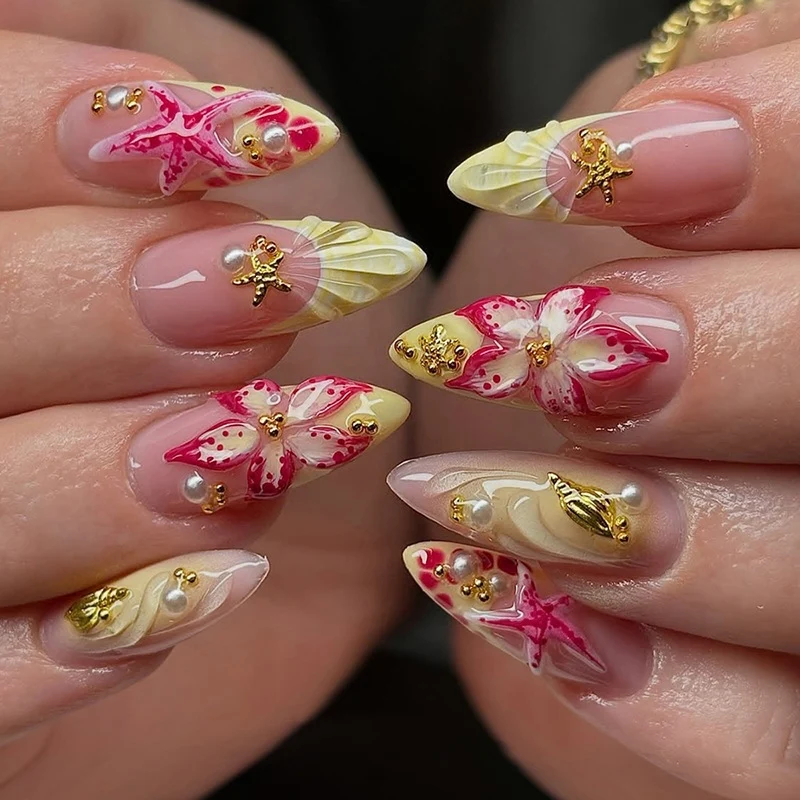Elegante Blumen Press-On Nagelkunst Brehn