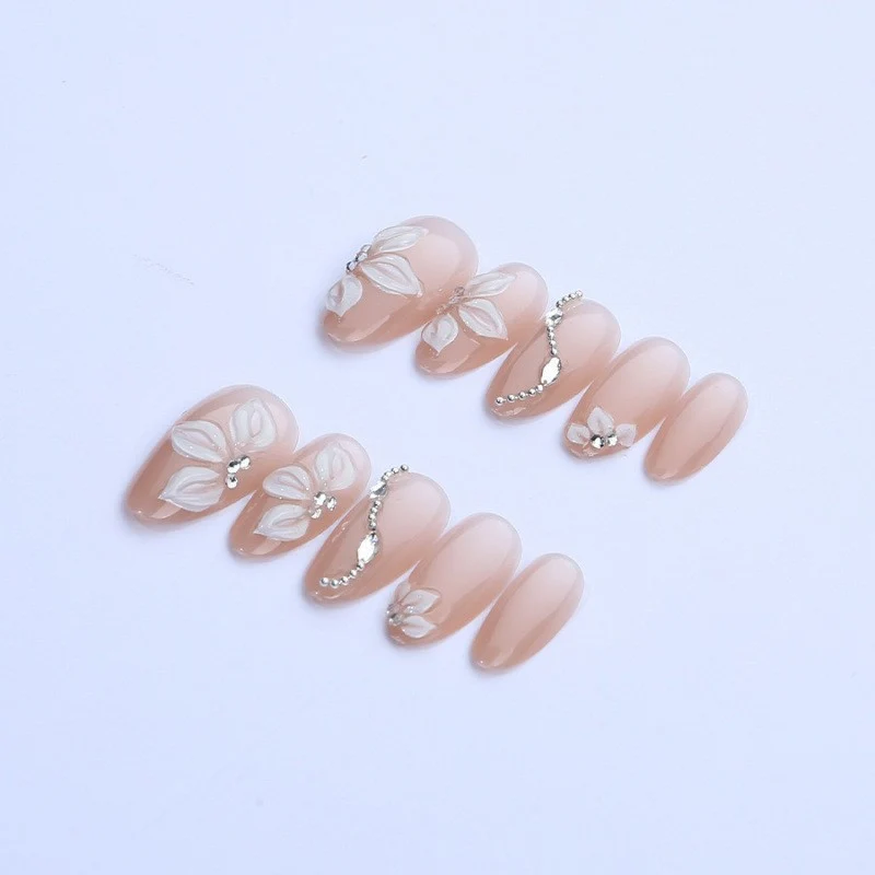 Elegantes Blumennagelkunst-Set Brehn