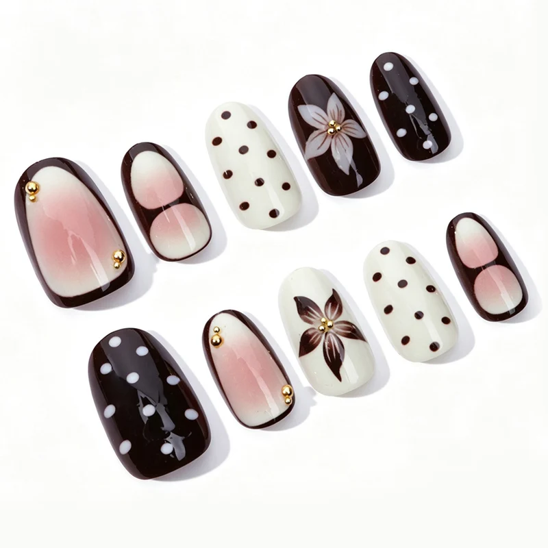 Elegantes Floral Design Press-On Nagelset Brehn
