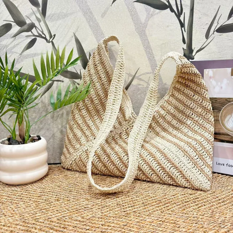 Handtasche mit modernem V-Design Skanto