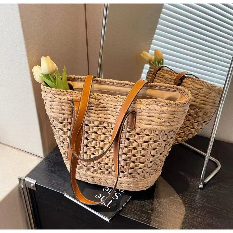 Handtasche mit elegantem Flechtdesign Skanto