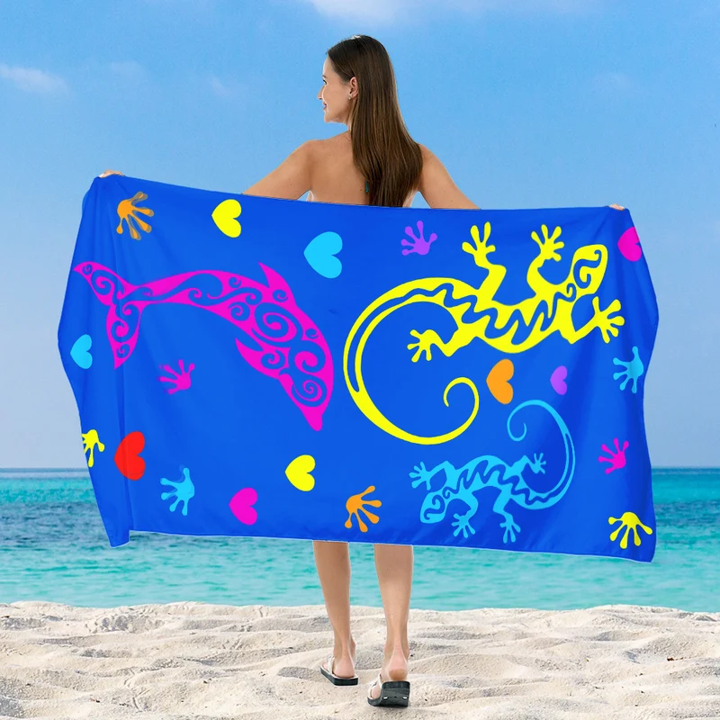 Strandtuch mit lebhaftem, farbenfrohem Tiermotiv Skanto