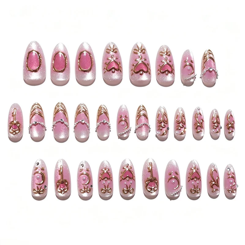 Dekoratives Press-On-Nagelset mit floralen Akzenten Brehn