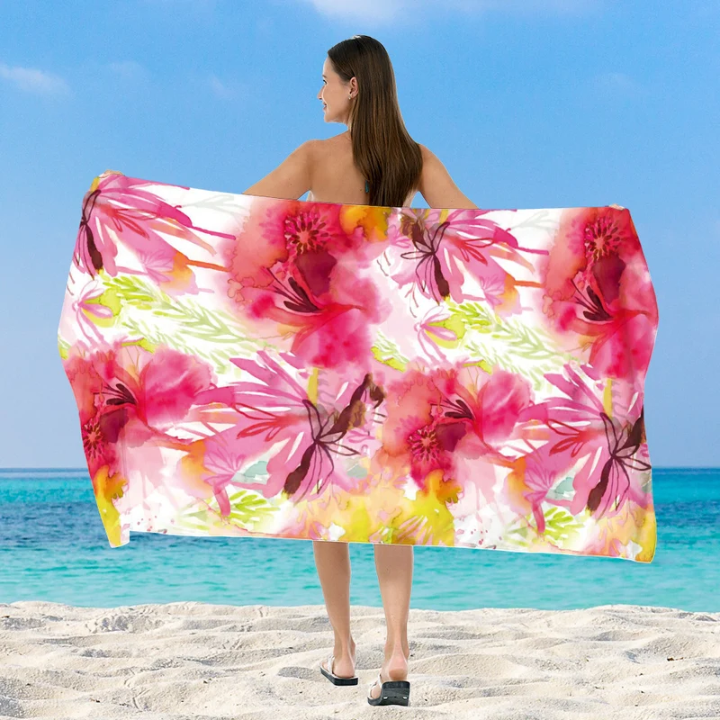 Strandtuch mit elegantem floralem Aquarell-Design Skanto