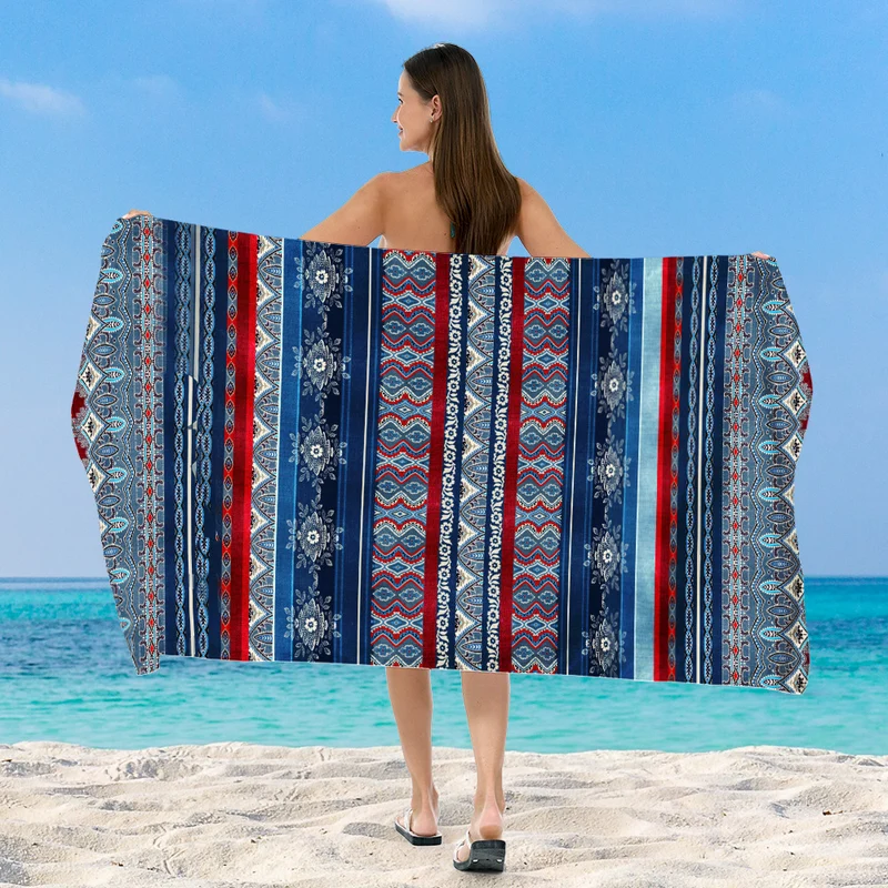 Stranddecke mit exklusivem geometrischem Tribal-Design Skanto