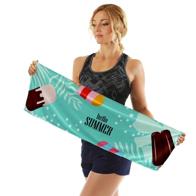 Sportliches Mikrofaserhandtuch mit lebendigem Sommerdesign Skanto