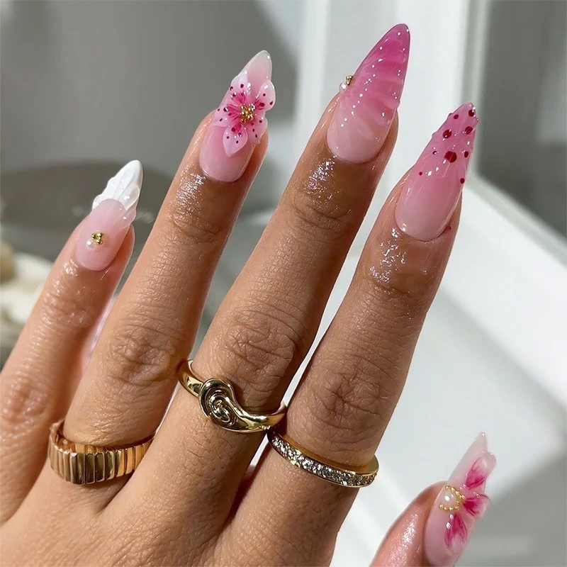 Artisan Floral Design Press-On Nail Set Brehn