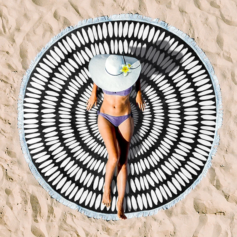 Rundes Strandtuch mit floralen Aquarellmotiven Skanto