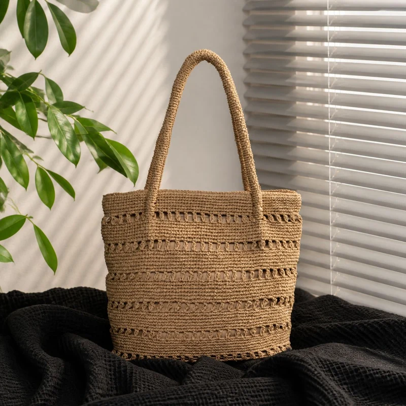 Handgefertigte Strandtasche mit offenem Flechtmuster Skanto