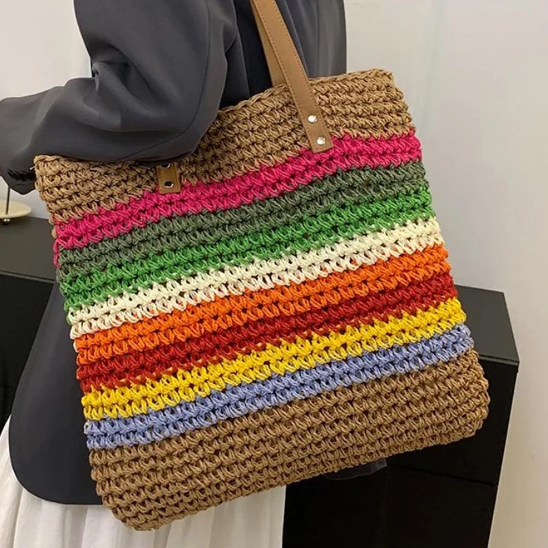 Handgefertigte Strandtasche mit buntem Streifenmuster Skanto