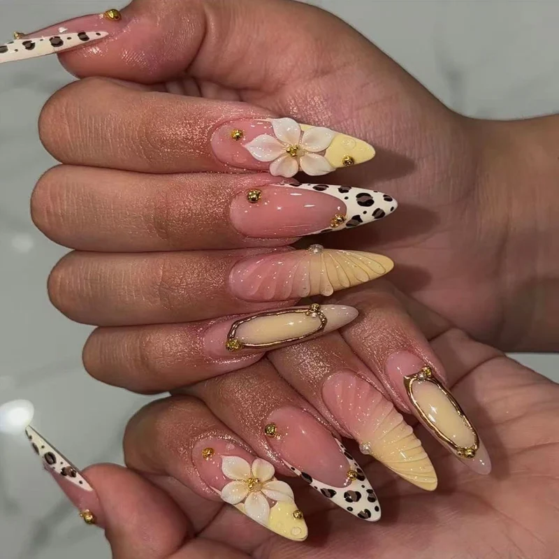 Künstlerisches Nagelkunst-Set Brehn