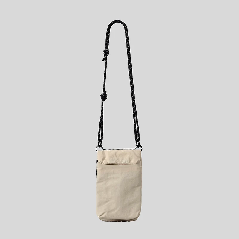 Minimalist Umhängetasche