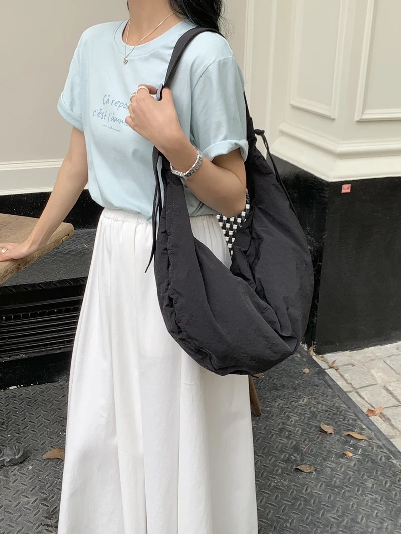 Lässige Schlabber-Hobo-Tasche