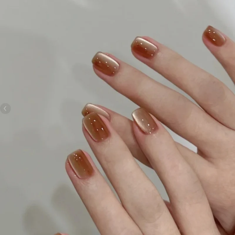 Premium glänzende Press-On-Nagelset Brehn