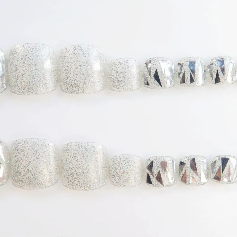Premium Glitzernde Press-On Nagelkunst Set Brehn