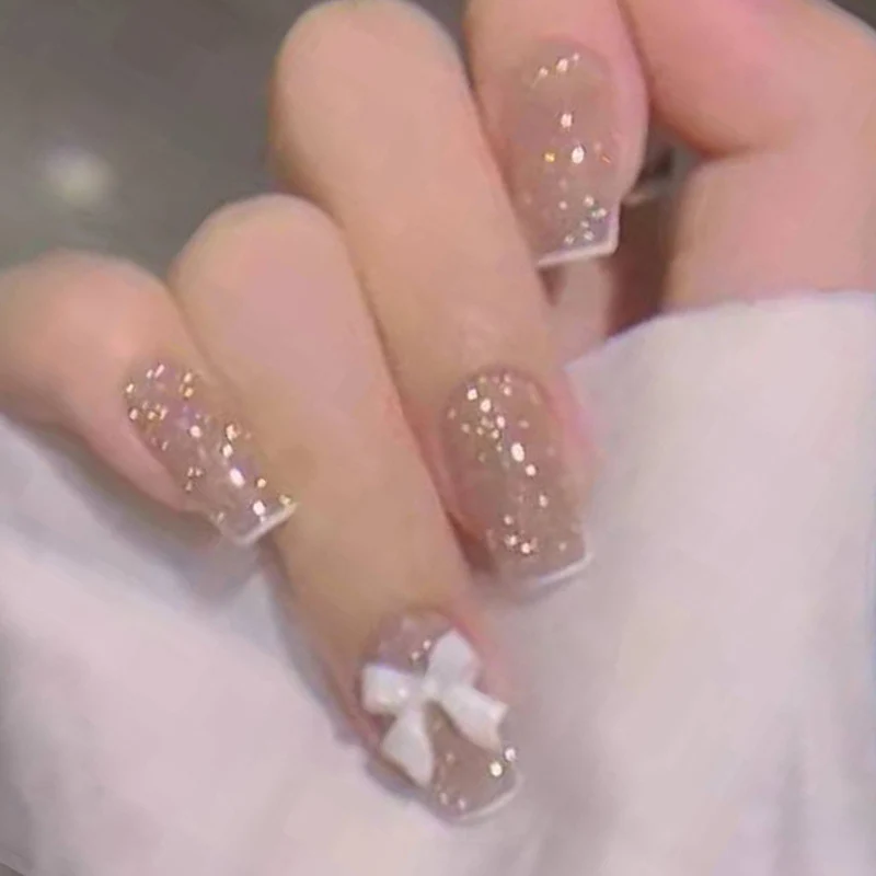 Glitzernde Glitzer Press-On Nail Art Set Brehn