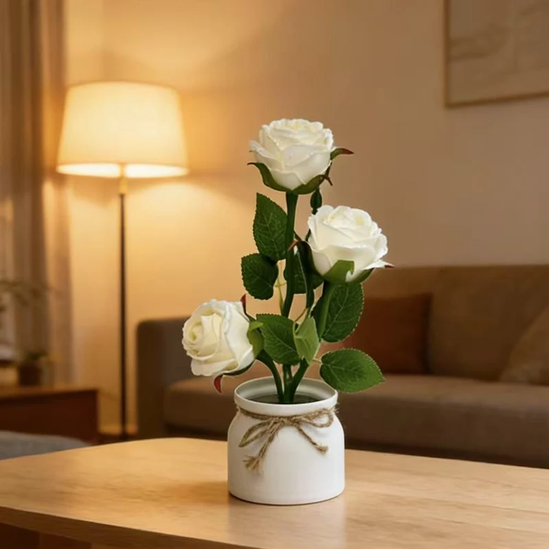 Lebensgetreue dekorative Blumenarrangement