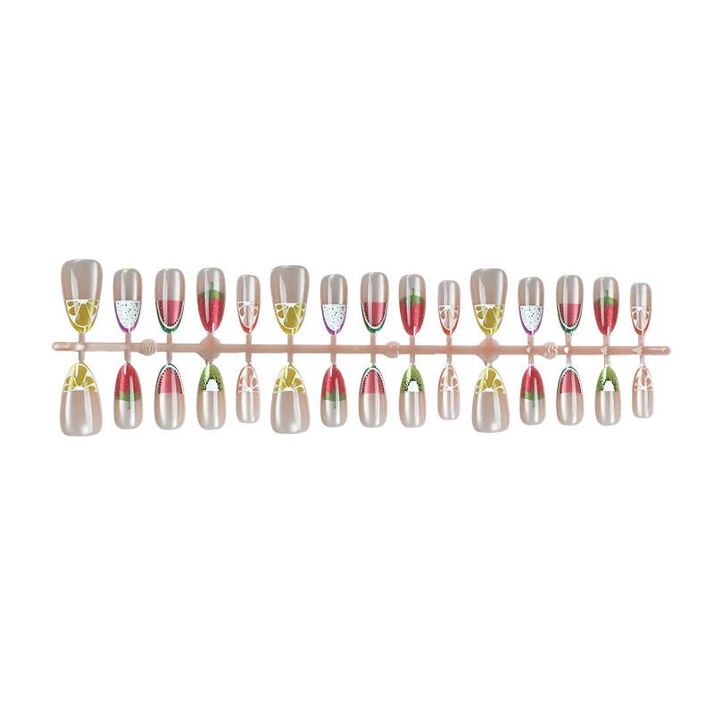 Frucht-inspirierte florale Press-On Nail Art Set Brehn
