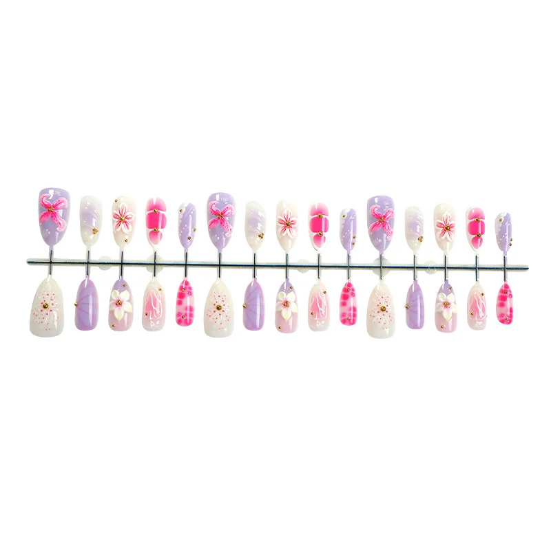 Blumenmotiv Künstliche Press-on Nagelkunst Set Brehn