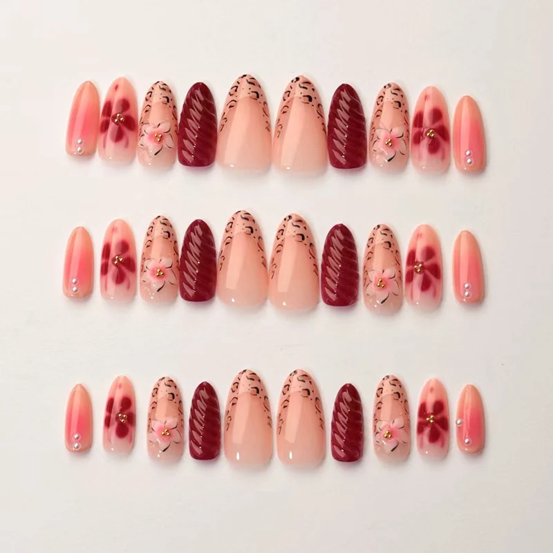 Floral Artistry Press-On Nail Set Brehn