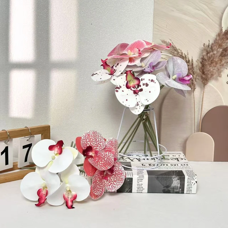 Lebensechte künstliche Orchideenstängel