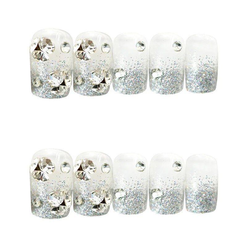 Rhinestone-verzierte Press-On Nagelkunst Brehn