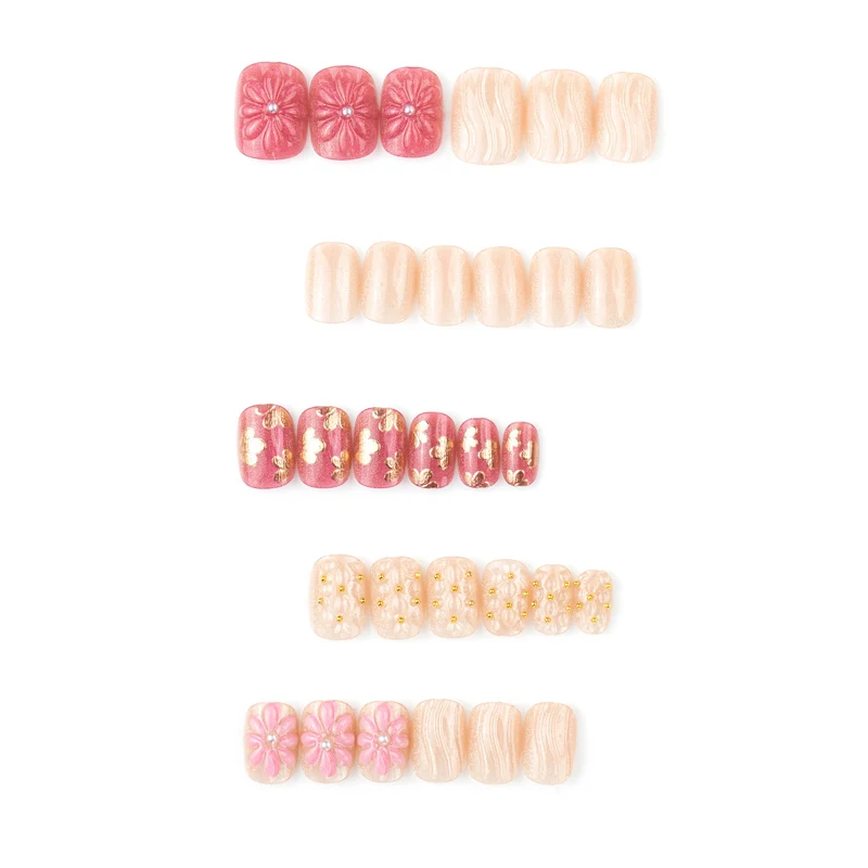 Florales Akzent Künstlerisches Press-On Nagelset Brehn