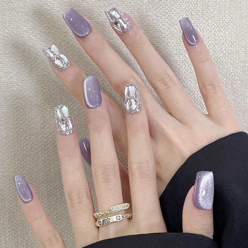 Premium Dekorative Press-On Nail Art Set Brehn