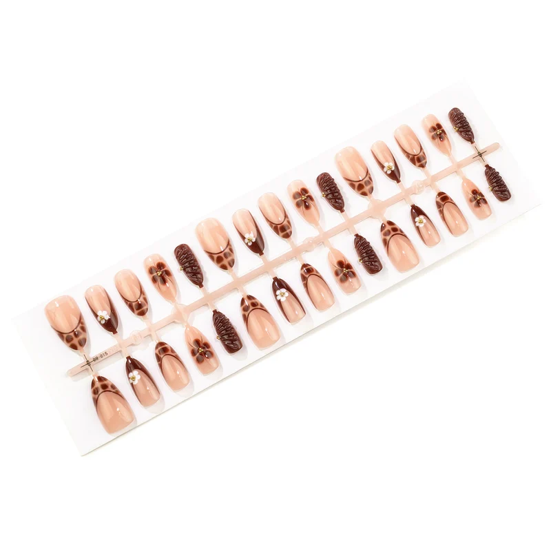 Kreatives Kunstvolles Press-On Nagelset