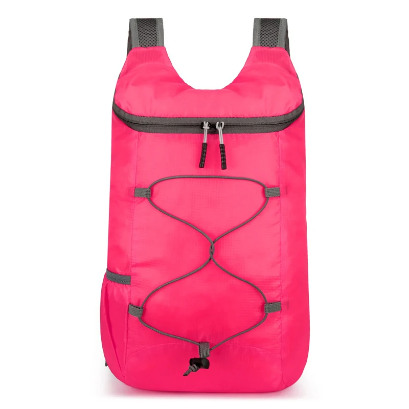 Unisex Skanto Nan Ultraleichter faltbarer Daypack mit Ripstop, externem Bungee und gepolsterten Trägern