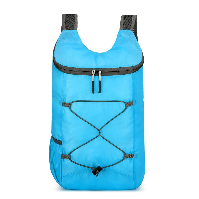 Unisex Skanto Nan Ultraleichter faltbarer Daypack mit Ripstop, externem Bungee und gepolsterten Trägern