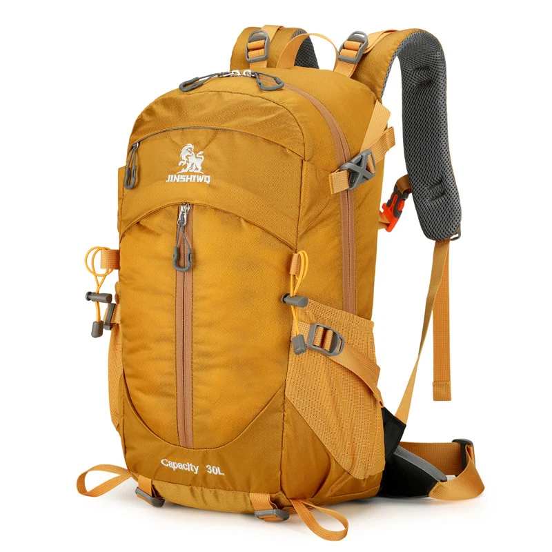 Unisex leichter Wander- und Trekkingrucksack mit gepolstertem Rücken und Hüftgurt Skanto