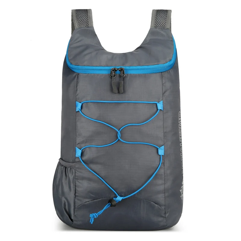 Faltbarer, leichter Damen-Tagesrucksack mit elastischem Front-Bungee und seitlichen Netztaschen Skanto