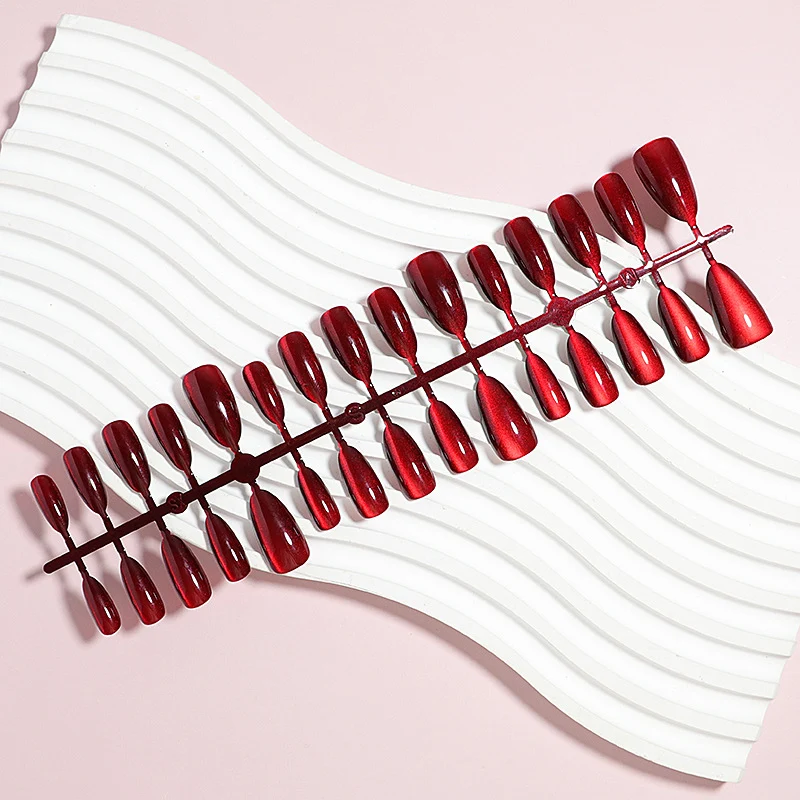 High-Shine Glossy Press-On Nail Set Brehn