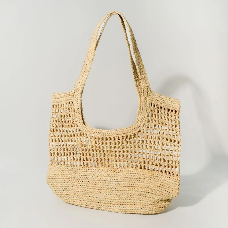 Handgestrickte Strohtasche mit geräumigem Innenraum Skanto