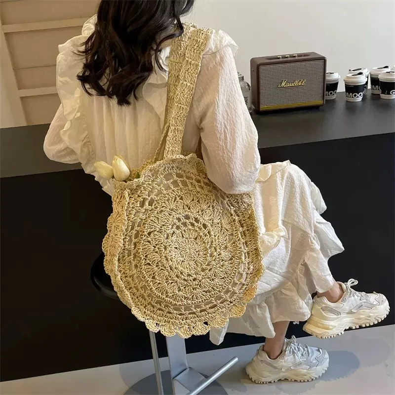 Handgehäkelte Rundtasche im Boho-Design Skanto