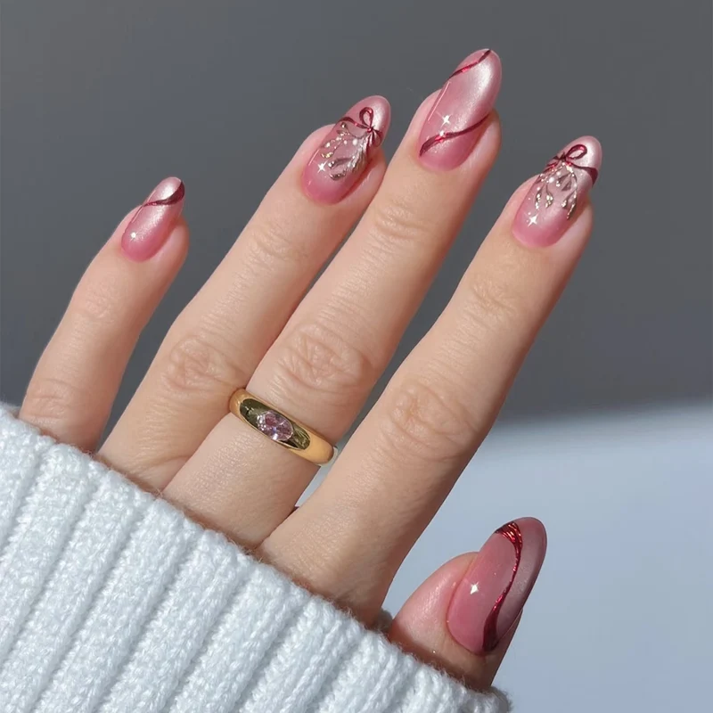 Elegante mit Schleifen verzierten Press-On Nagelkunst Brehn