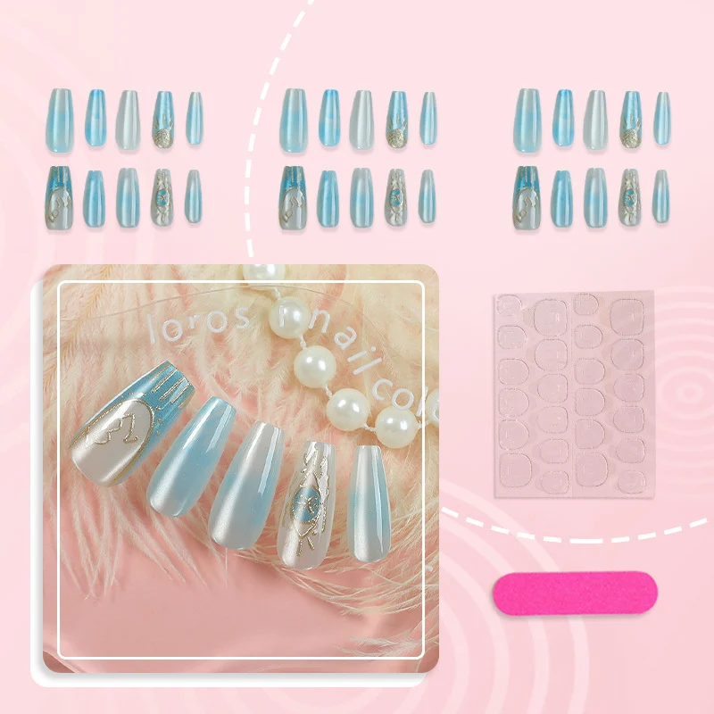 Künstlerisches Press-On Nagelset mit elegantem Design