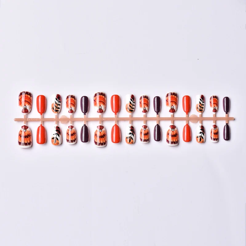 Herbst-Themen Dekorative Press-On Nagelkunst Set Brehn