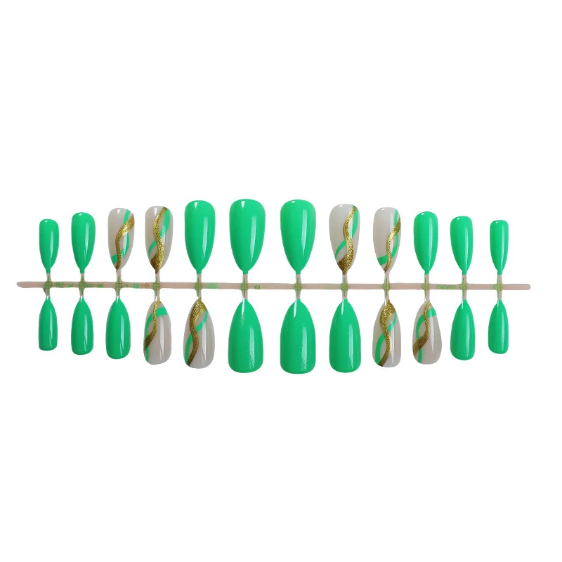 Eleganter Stiletto Press-On Nail Set Brehn