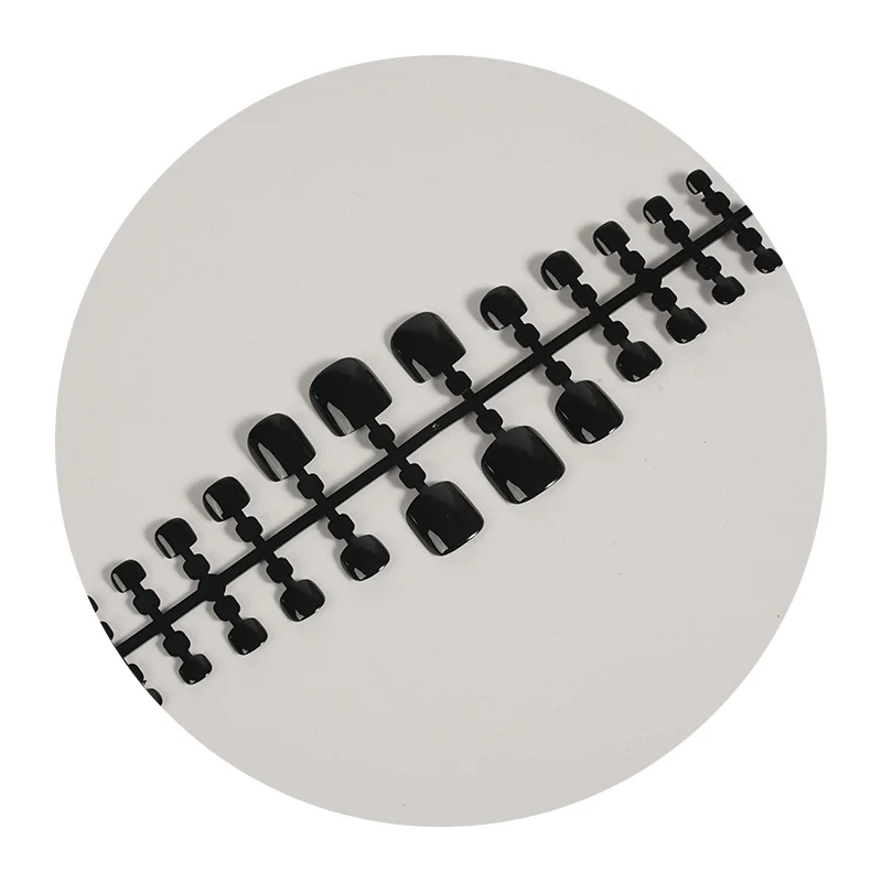 Glänzendes schwarzes Press-On-Nagelset Brehn