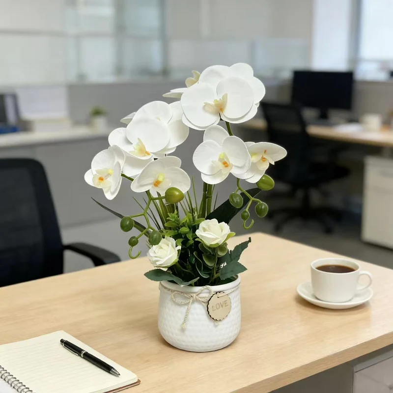 Elegante Kunst-Orchidee und Rosenpflanzenarrangement für Dekor