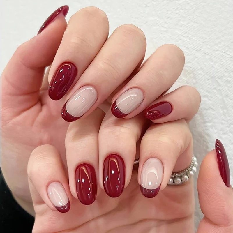 Elegante Zwei-Ton Press-On Nagelkunst Brehn
