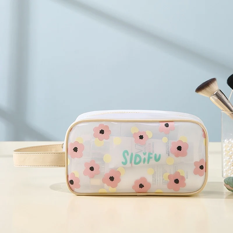 Moderne und praktische Kosmetiktasche Skanto