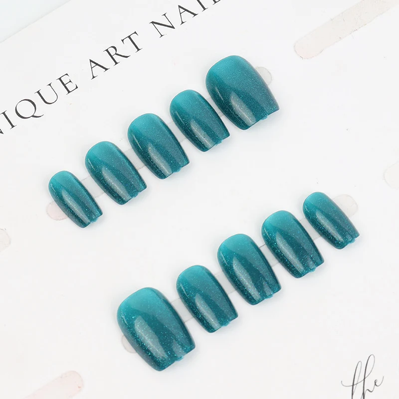 Glänzende Press-On Nagel Kollektion Brehn