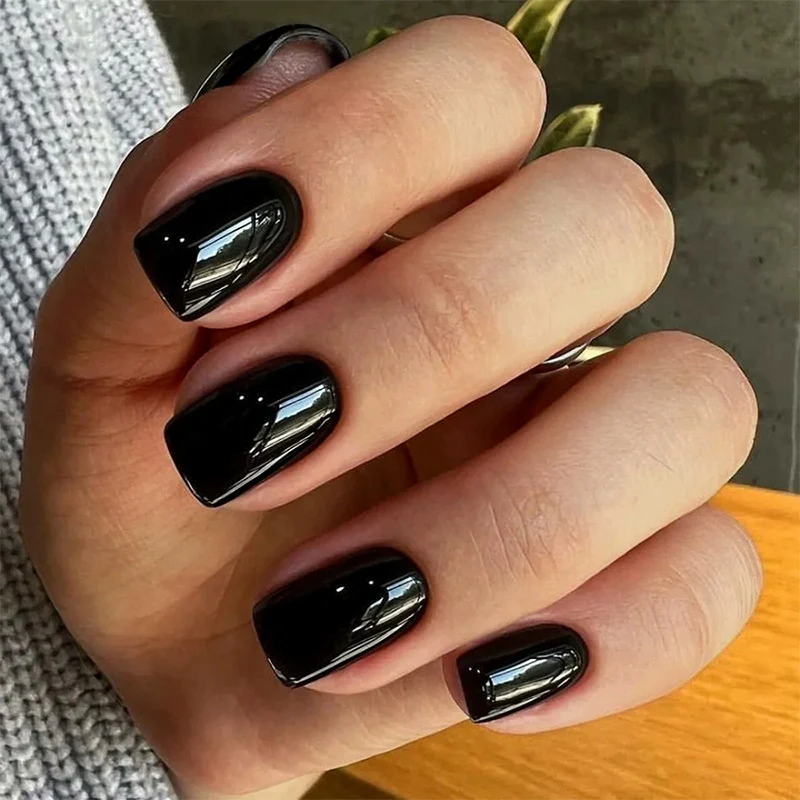 Glänzender Nagellack Brehn